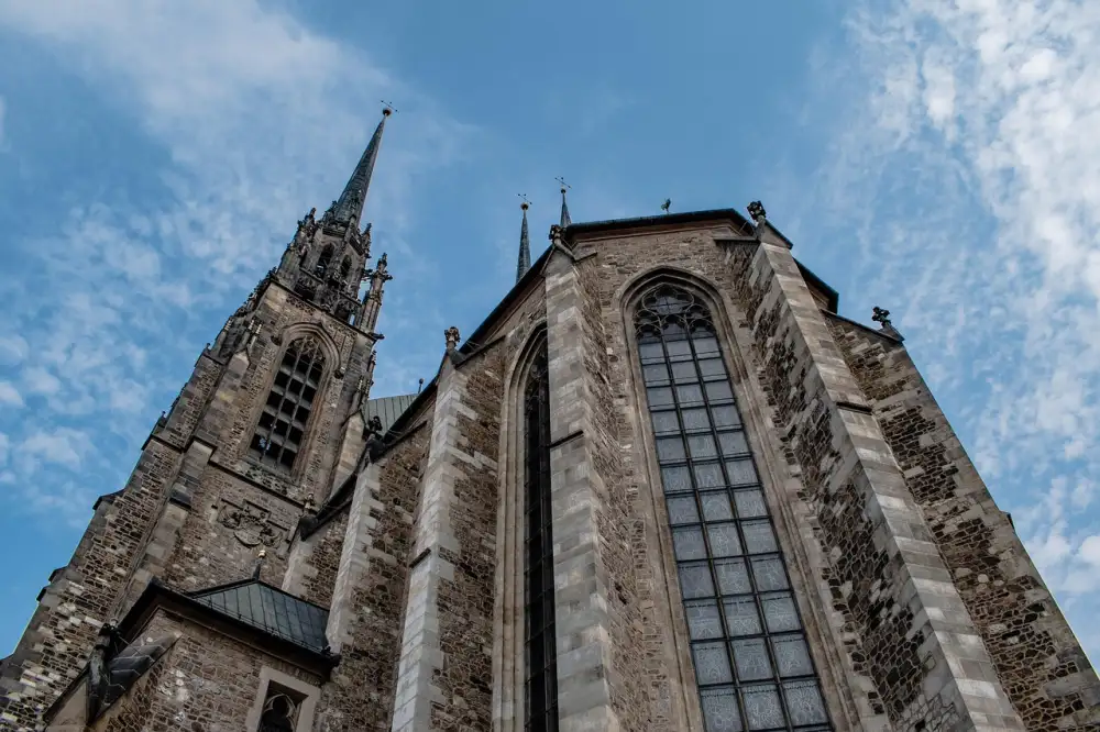 Práce Úklid Brno Základní Škola