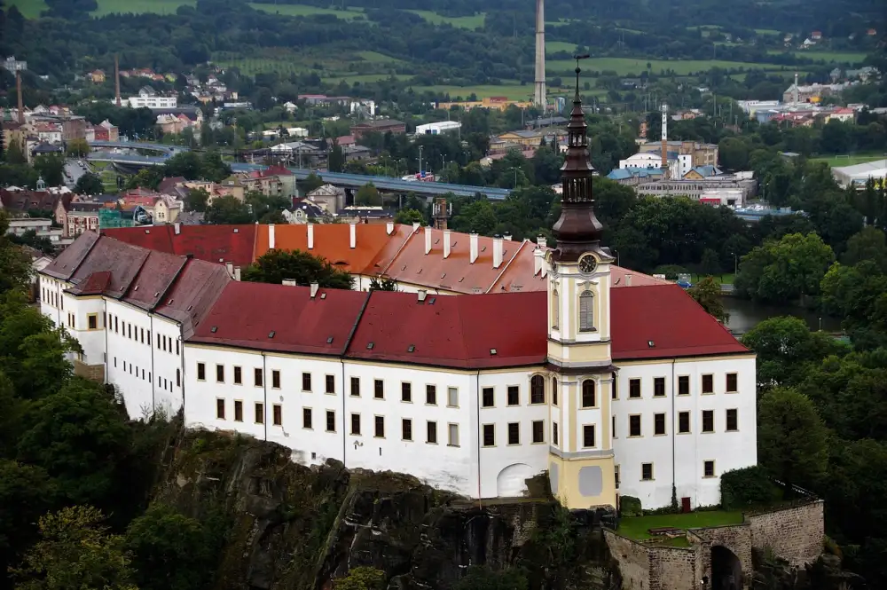Gymnázium Děčín